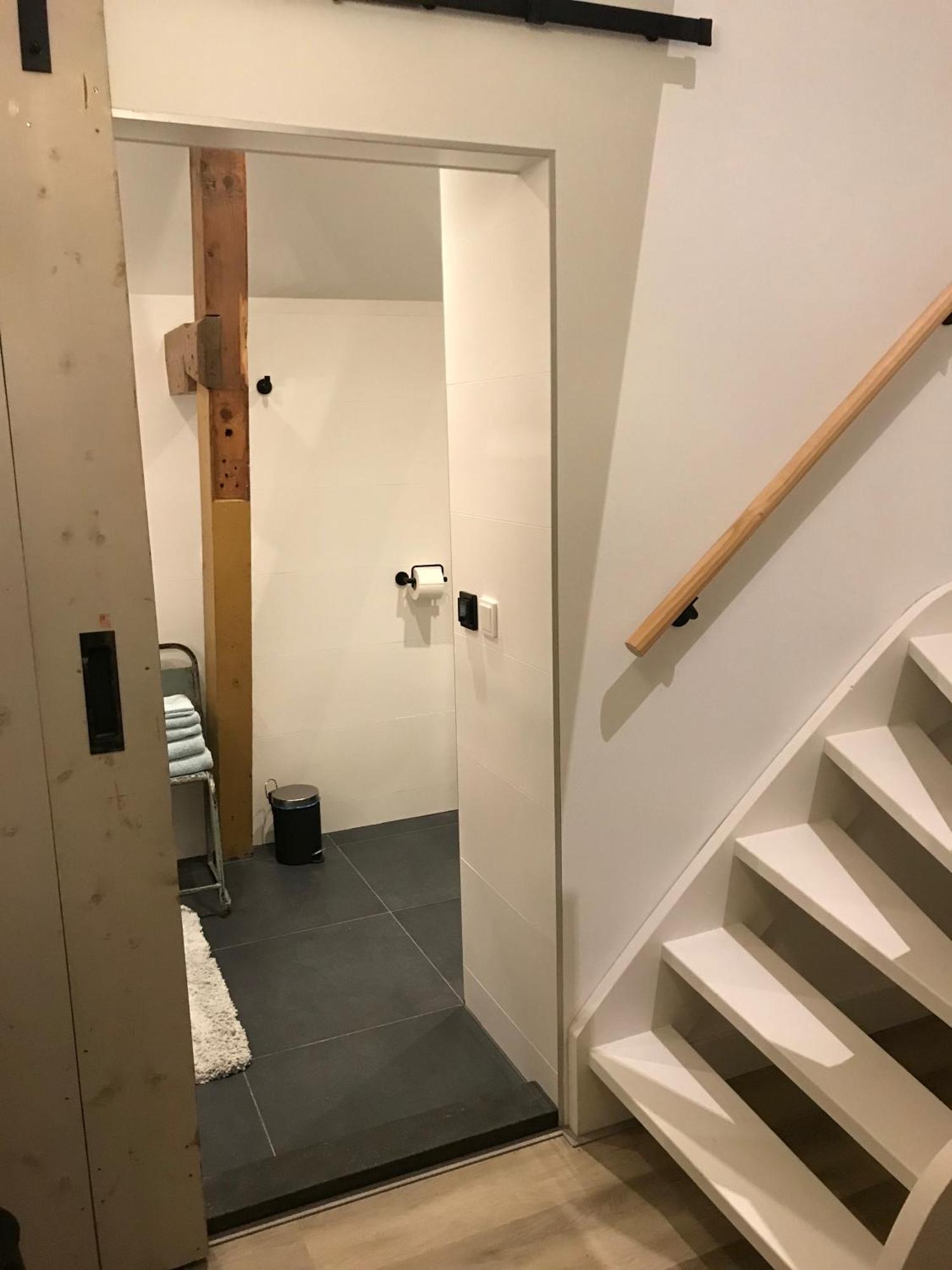 B&B Logeren Bij De Burgemeester Stad aan 't Haringvliet Exterior photo